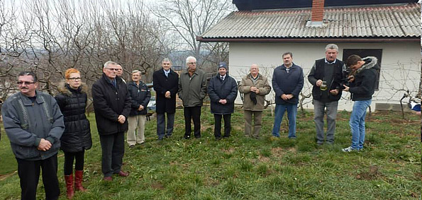 Gosti na proslavi Vinceške u vinogradu Zdravka DObrovca