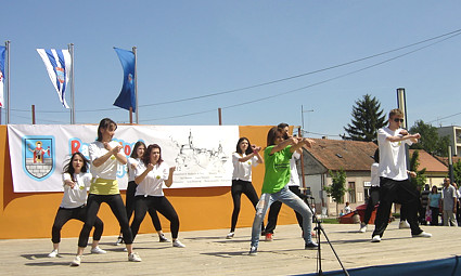 'Oazina' plesna skupina