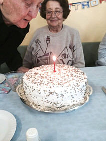 Orah-torta sa svjećicom