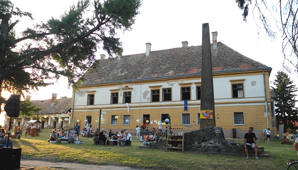 Festival je oživio i devastirani Dvorca Esterházy