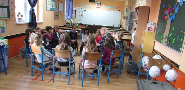 1. i 2. razred PŠ Mece i učiteljica Nataša Mumlek