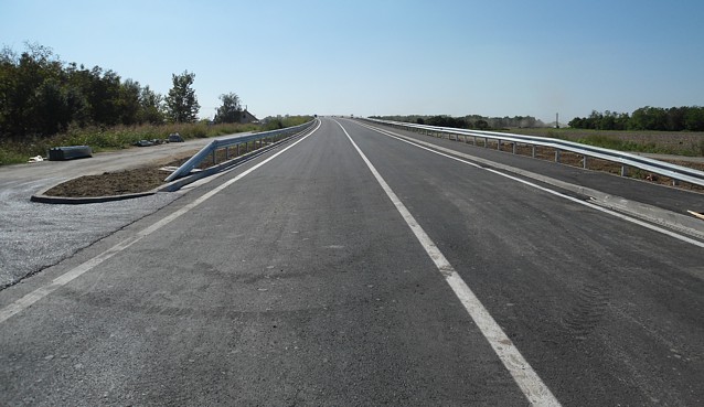 Državna cesta 517 - prilaz nadvožnjaku iz smjera Belog Manastira