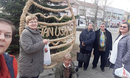 Uskrsni korzo u Belom Manastiru