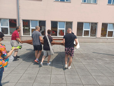 ...pa onda namontirati