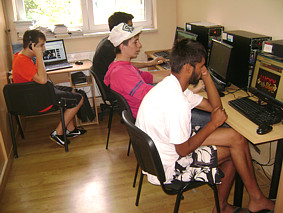 'Oazin' internet-klub opet je pun