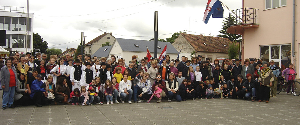 Svi učesnici Sajma udruga Baranje 2013. godine