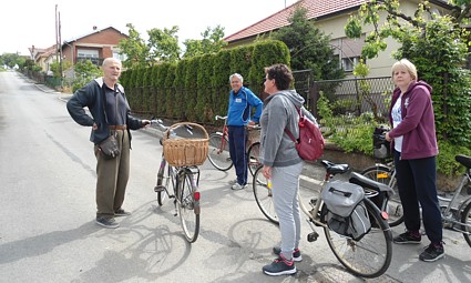 'Oazini' biciklisti pred usponom u Ulici Marina Držića